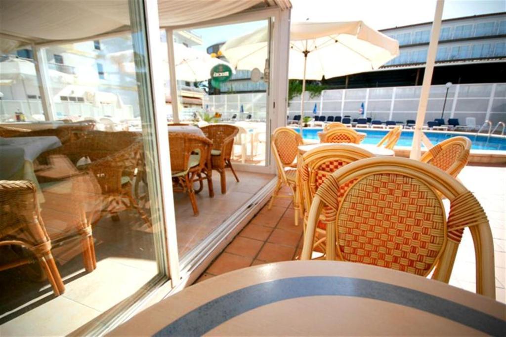 El Lago Puerto de Alcúdia Exterior foto