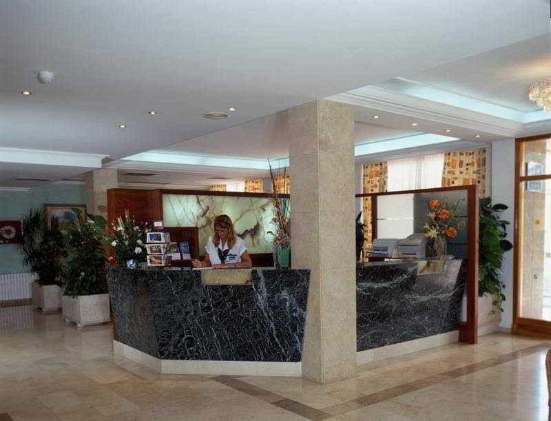 El Lago Puerto de Alcúdia Exterior foto
